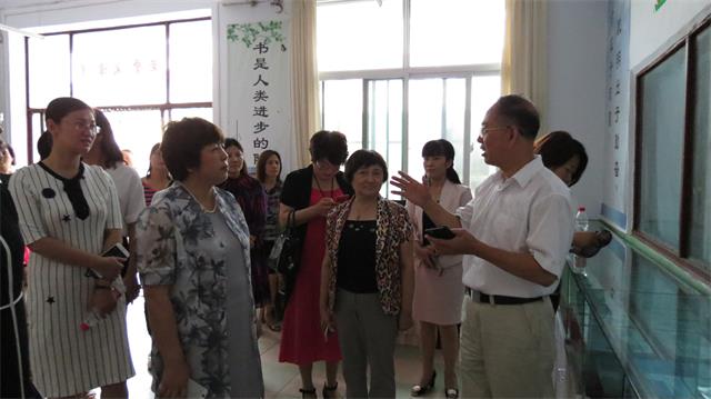济源市妇联一行来我校参观、考察(图2)