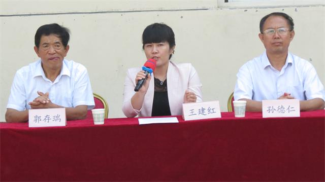 2016级新生军训汇报表演暨表彰大会圆满成功(图19)