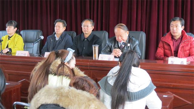 16秋少儿推拿培训班结业典礼