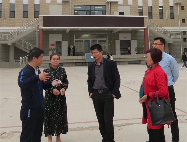 全国知名教育专家翁孝川莅临我校指导工作(图4)