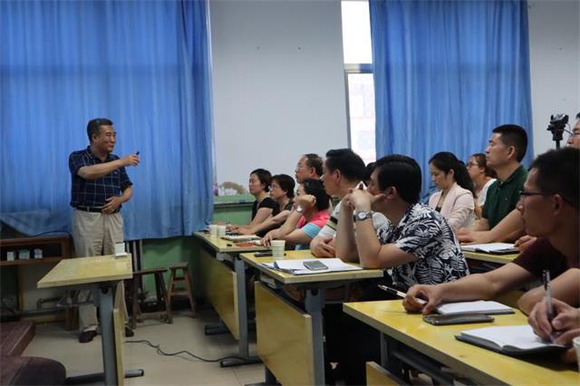 深圳市儿科专家朱锦善教授应邀来我校讲学(图4)