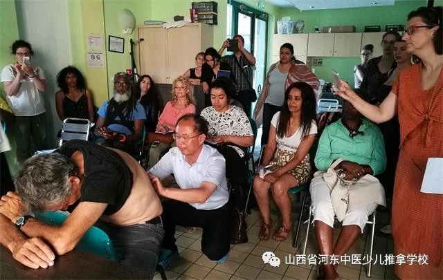 孙德仁校长传授小儿推拿3