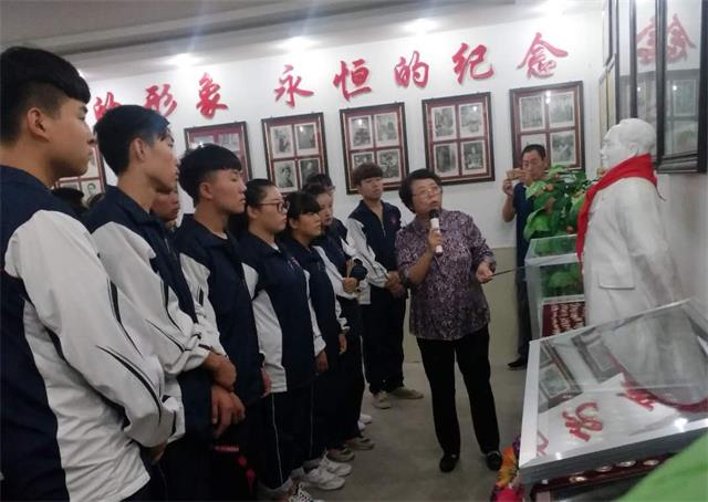 一代伟人毛泽东展馆