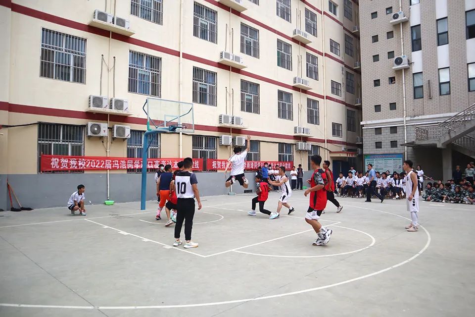 以篮球之名，赴青春之约——我校举办师生篮球友谊赛(图3)